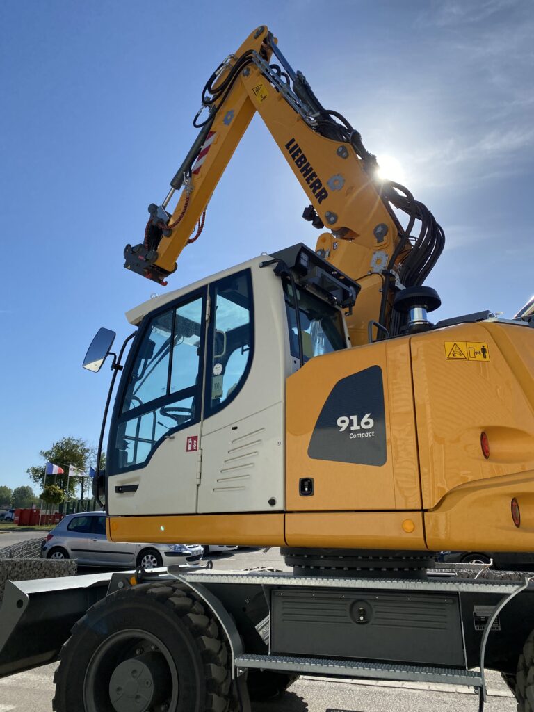 liebherr 916 compact
