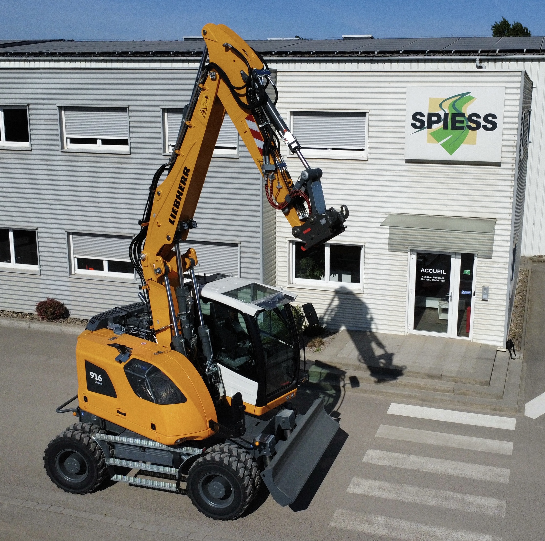 liebherr 916 compact